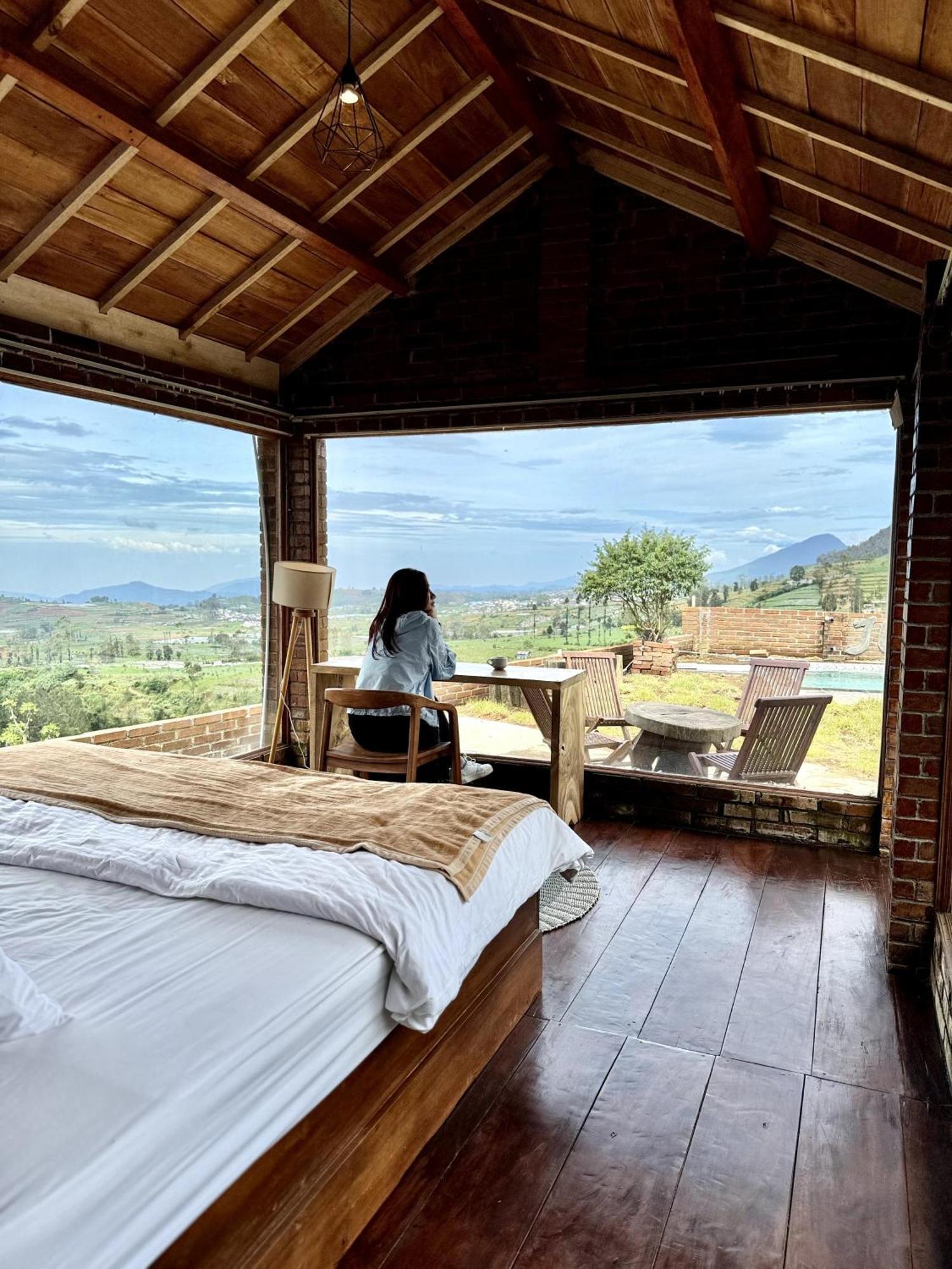 Jolotundo Lodge Banjarnegara Exterior foto